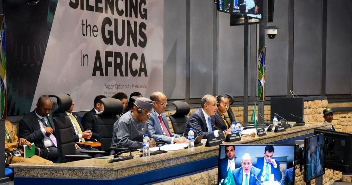 International conflict management faces a deep crisis, especially in the Horn of Africa, where traditional instruments like UN peace operations are being withdrawn, and previous power structures, such as the US-led international order, have weakened. Peace agreements in South Sudan, Sudan, and Ethiopia have failed to bring lasting stability, often entrenching authoritarian regimes or serving government interests rather than addressing root causes. Recent mediation is driven by regional rivalries and external actors’ diplomatic interests, with foreign support reducing incentives for compromise. Poorly resourced implementation mechanisms lead to recurrent violence. Europe is urged to move beyond outdated conflict management methods and security-focused approaches, instead supporting civilian peace initiatives and reevaluating partnerships with governments that perpetuate conflict.
