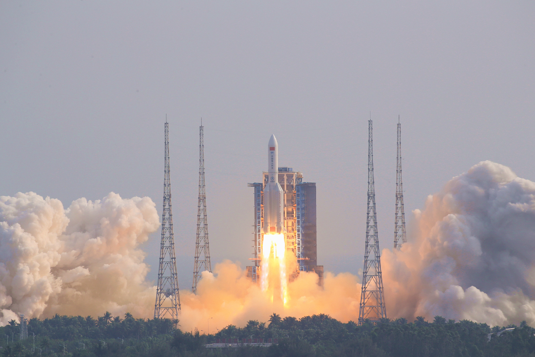 China is rapidly advancing its space capabilities, having launched over 800 satellites and surpassed the UK in the number of satellites in orbit. The Thousand Sails satellite internet project aims for over 14,000 satellites by the 2030s, competing directly with SpaceX's Starlink. Recent achievements include a record-breaking spacewalk by Chinese astronauts and significant lunar exploration milestones, including sample returns from the Moon's far side. With ambitions articulated by leader Xi Jinping for national prestige, the U.S. finds itself in an underrecognized space race that could lead to losing its competitive edge in space exploration.
