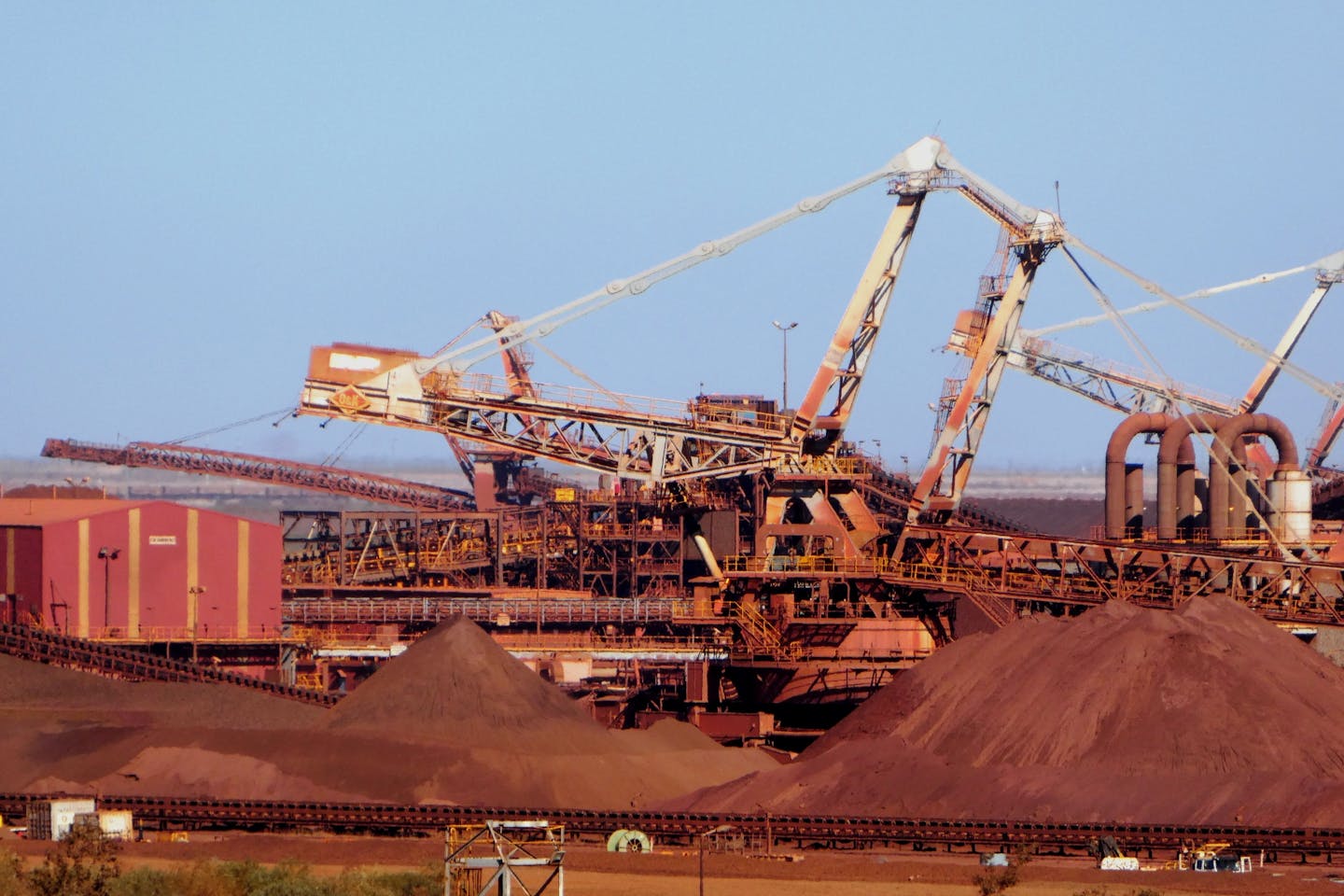 Australia has launched the world's first sustainable investment rulebook that defines eligible mining activities for green financing. Developed after two years of consultations, the taxonomy will be piloted by major banks and pension funds. It focuses on four key metals—copper, lithium, nickel, and iron ore—essential for the transition from fossil fuels. Mining operations can qualify as "green" by meeting specific emissions intensity thresholds, while captive coal-powered sites are excluded from sustainable financing. This initiative is attracting interest from other mining nations and aims to position Australia as a leader in global sustainable finance.