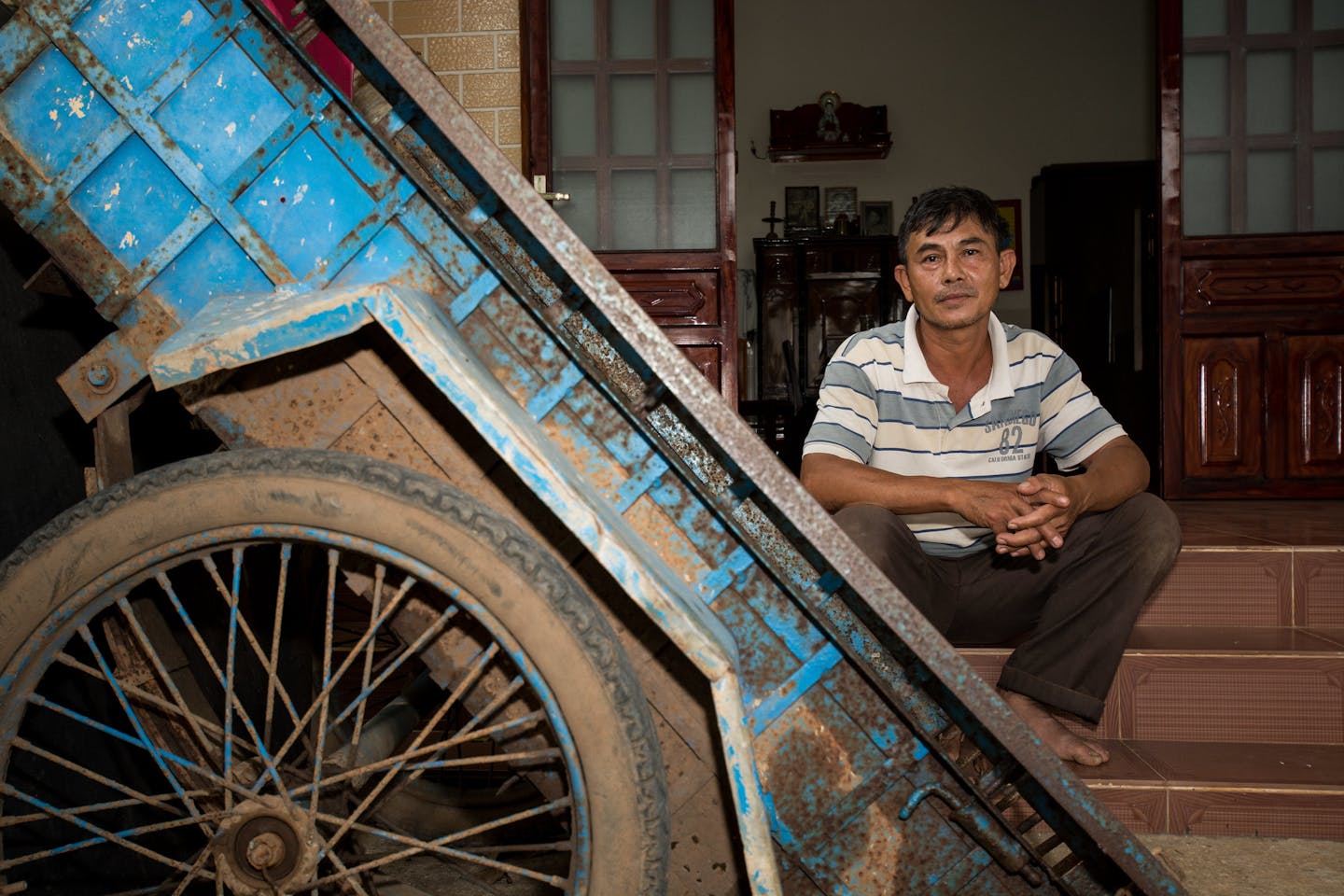 Carbon dioxide emissions from agricultural machinery in China have surged nearly seven-fold since 1985, increasing by around 6% annually. Projections indicate that by 2050, mechanization could contribute 21% to China’s total emissions, challenging the nation's net-zero goals. However, switching to renewable energy-powered machinery could reduce these emissions by 65-70%. In 2020, the total emissions from farm equipment reached approximately 160 million tonnes, comparable to the annual emissions of entire countries. The study also highlights significant regional disparities in emissions across various Chinese provinces, providing insights for targeted policy interventions.