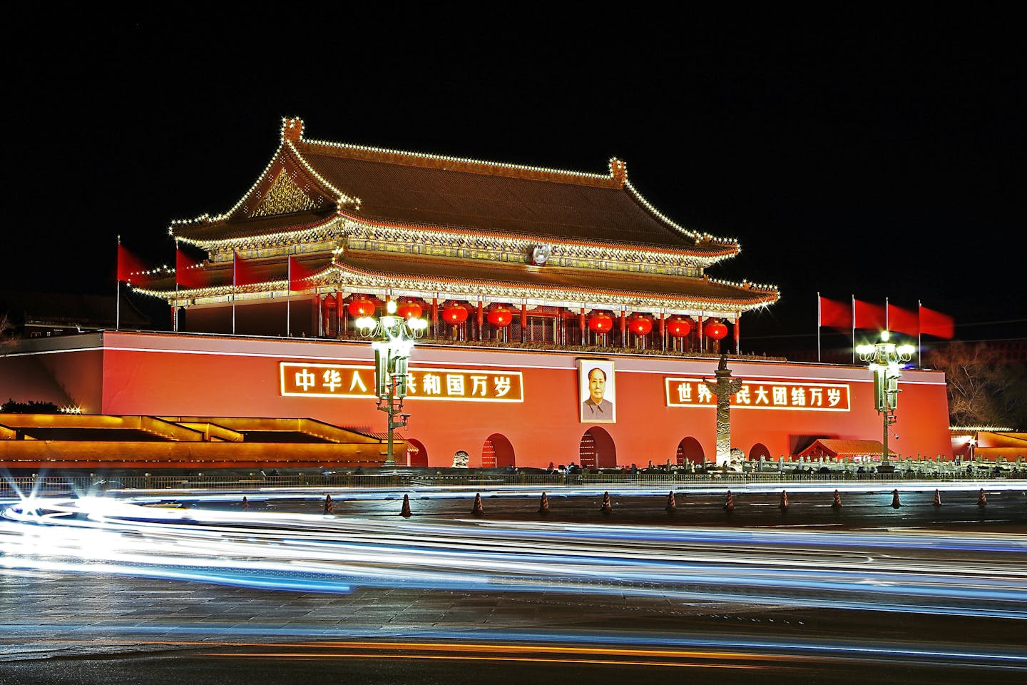 China's clean-energy exports in 2024 are projected to reduce global CO2 emissions outside of China by 1%, equating to 220 million tonnes annually, while cumulative savings over product lifetimes will reach 4 billion tonnes. The manufacturing of these exports will produce an estimated 110 million tonnes of CO2 within China, but this will be offset within less than a year of operation. China's clean-tech influence extends globally, with emissions reductions particularly significant in sub-Saharan Africa and the MENA region. Furthermore, future overseas investments in clean-energy projects are expected to enhance these savings.