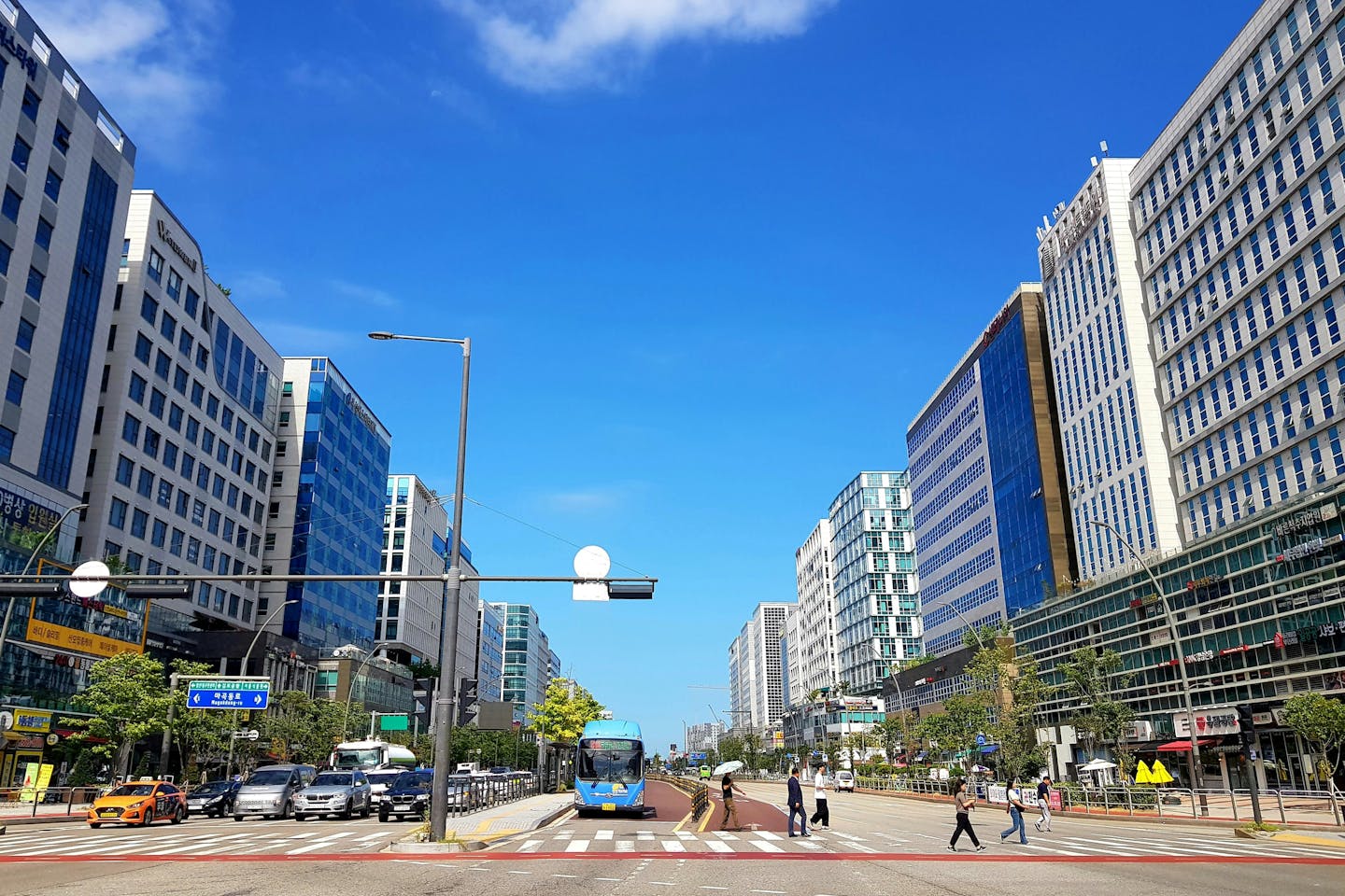 South Korea's climate change response sector is projected to become a major job creator, with the workforce growing by 41.6% from 284,000 in 2022 to 402,000 by 2032. This growth, averaging 3.6% annually, contrasts with a decline in manufacturing jobs, expected to shrink by 0.3% yearly. Jobs in mitigation technologies—especially power-generation efficiency and solar/thermal energy—are expanding rapidly, while adaptation technology employment grows modestly, mainly in water management and agriculture. The study emphasizes the importance of investment in training and reskilling to support this transition, noting that employment closely follows revenue growth and depends on government policies and funding.