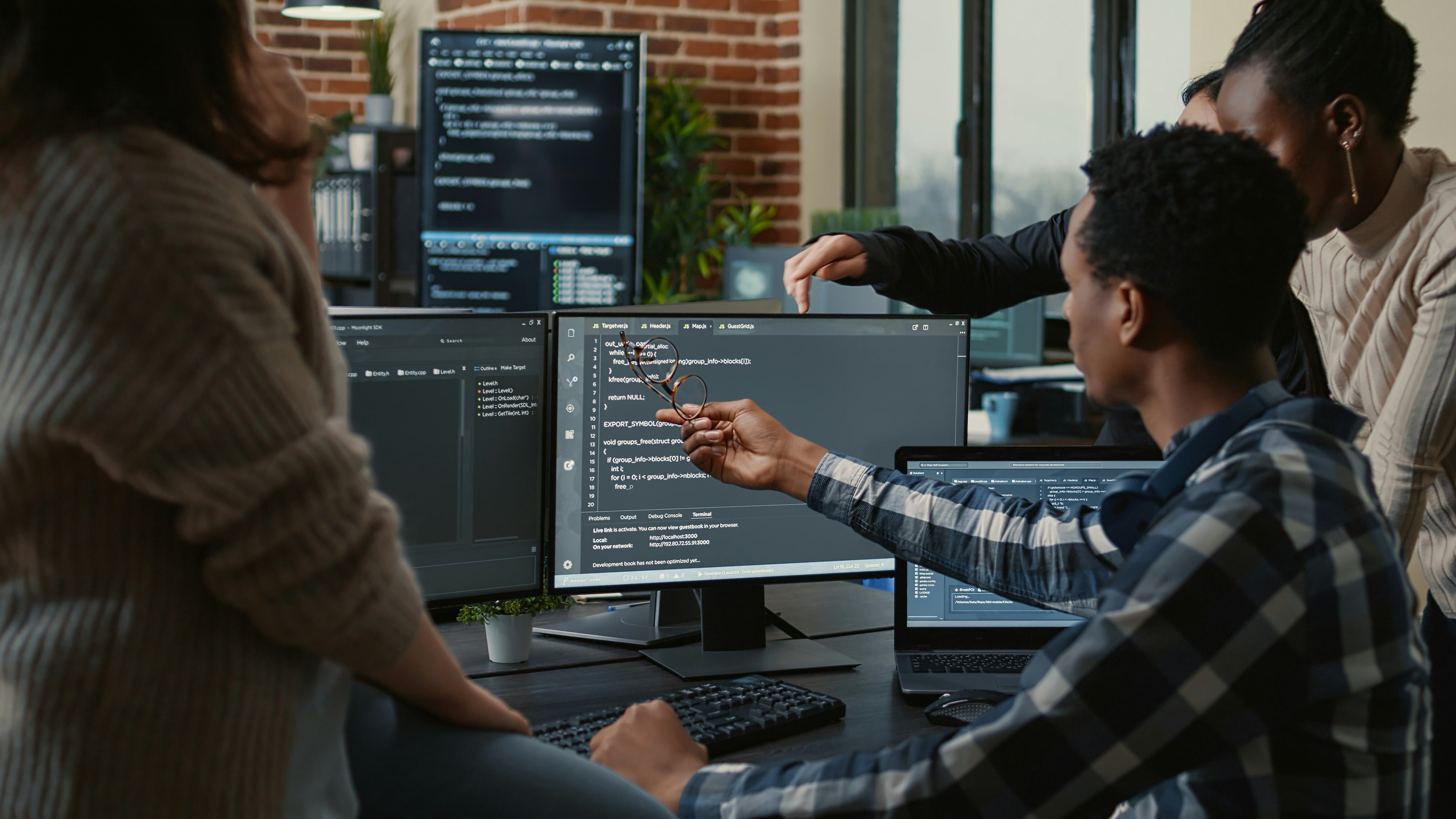 Cybersecurity jobs in the U.S. have surged by 12% over the past year, with over 514,000 positions sought by public and private employers amid global economic uncertainty. Significant investment in cybersecurity talent aims to address a persistent skills gap, with only 14% of organizations possessing the skilled personnel needed to meet their objectives. Cooperation through public-private partnerships (PPPs) is emphasized to strengthen the cybersecurity workforce, enhance skills development, and create sustainable talent pipelines. Rapid technological advancements, including the demand for artificial intelligence skills, have further complicated efforts to build these teams.