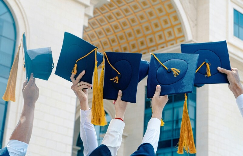 The 2026 Times Higher Education World University Rankings reveal a shifting landscape in global higher education, with the University of Oxford maintaining its top position for a decade. China now boasts five universities in the top 40, an increase from three the previous year, indicating a growing competitiveness against Western institutions. The US and UK universities are experiencing declines, with many dropping in rank due to factors such as funding cuts and visa restrictions. Meanwhile, other Asian countries, particularly South Korea and those in Southeast Asia, are emerging as new centers of research and innovation, highlighting significant geopolitical changes in academia.