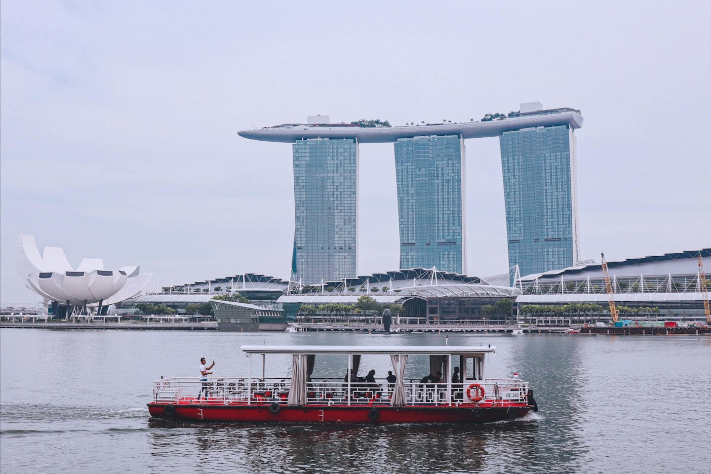Singapore has launched a national utility, Gprnt, enabling companies to automatically convert utilities data into sustainability metrics at no cost. Developed from the central bank, it specifically aids small and medium-sized enterprises (SMEs) in accessing government-held water, gas, and electricity data through the MyInfo business portal. Gprnt's platform focuses on Scope 1 and 2 emissions reporting and has secured $4.62 million in funding from Ant International and MUFG to expand its services in Asia. The tool aims to facilitate easier sustainability reporting, particularly beneficial as SMEs face increasing compliance pressures.